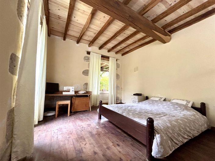 Image No.24-3 Bed House for sale