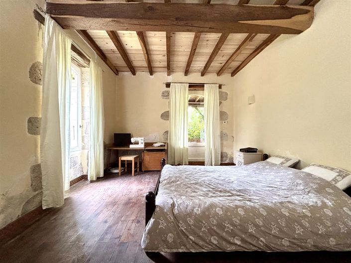 Image No.8-3 Bed House for sale
