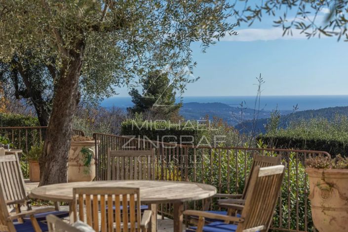 Image No.17-4 Bed House for sale