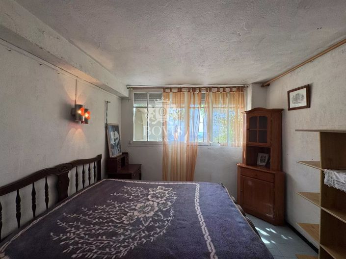 Image No.16-3 Bed House for sale