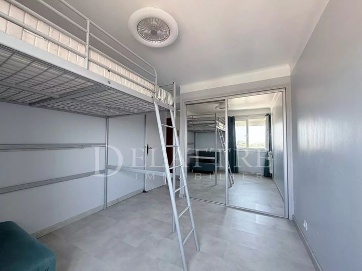Image No.6-3 Bed Apartment for sale