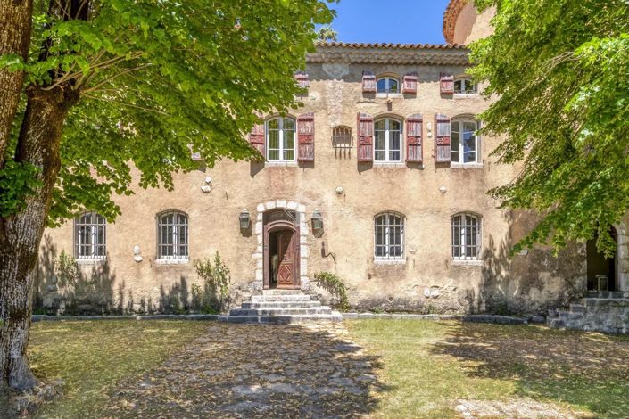 Image No.20-10 Bed House for sale