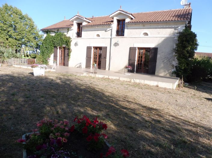 Image No.12-5 Bed House for sale