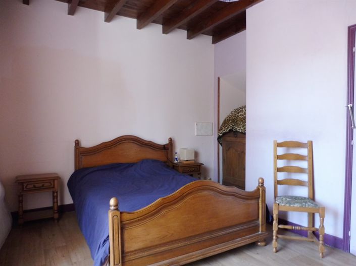 Image No.26-5 Bed House for sale