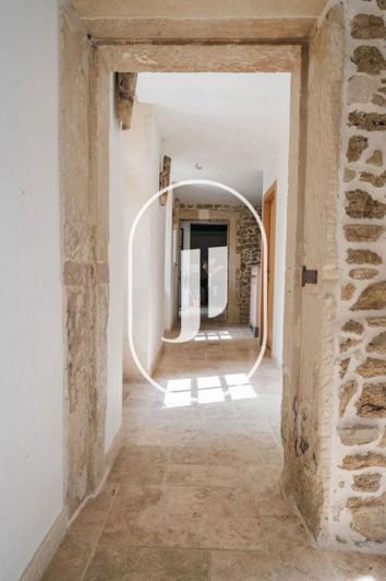 Image No.24-9 Bed House for sale