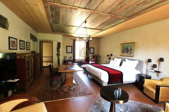 Image No.21-Propriété de 9 chambres à vendre à Tournus