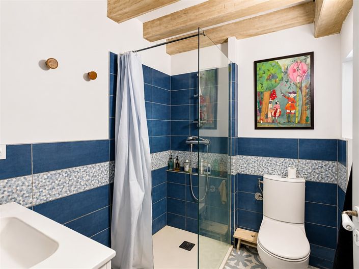 Image No.11-5 Bed House for sale