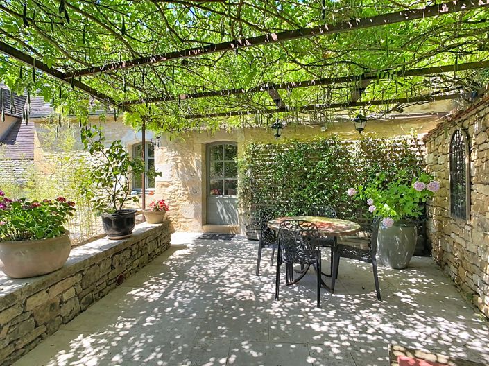 Image No.25-5 Bed House for sale