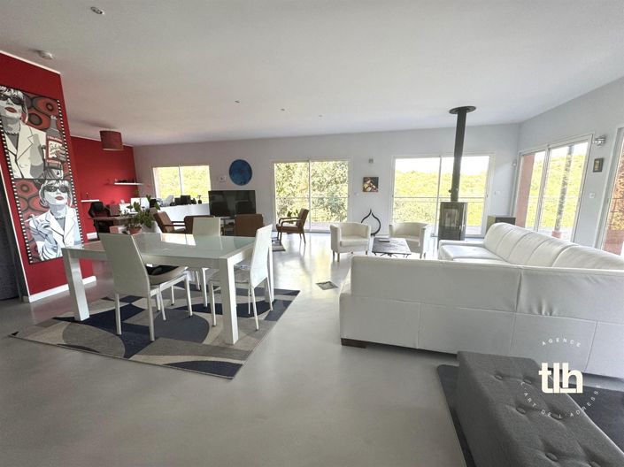Image No.12-9 Bed House for sale