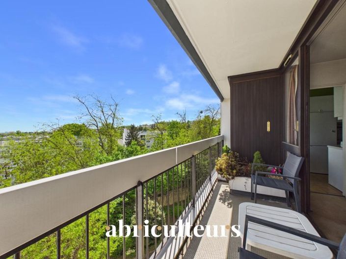 Image No.25-3 Bed Apartment for sale