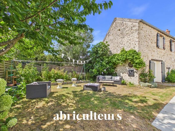 Image No.21-5 Bed House for sale