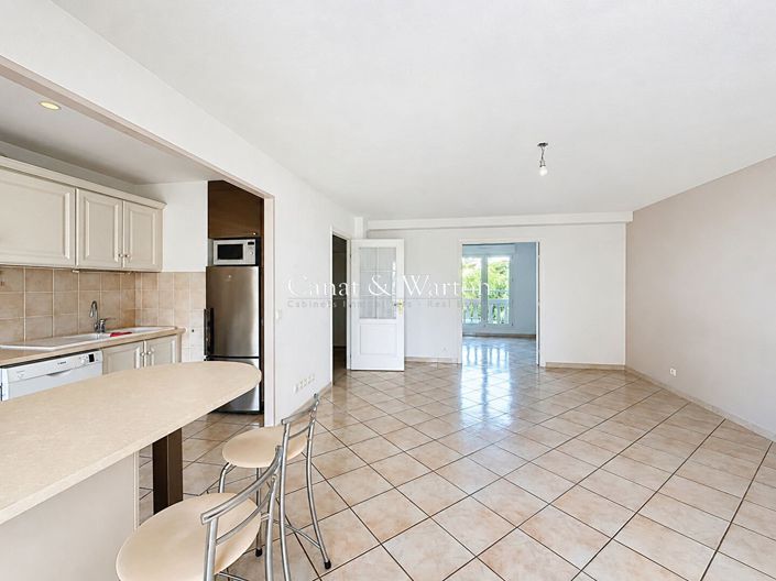 Image No.6-3 Bed Apartment for sale