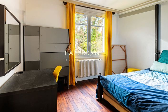 Image No.10-4 Bed House for sale
