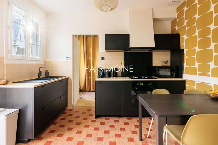 Image No.5-4 Bed House for sale