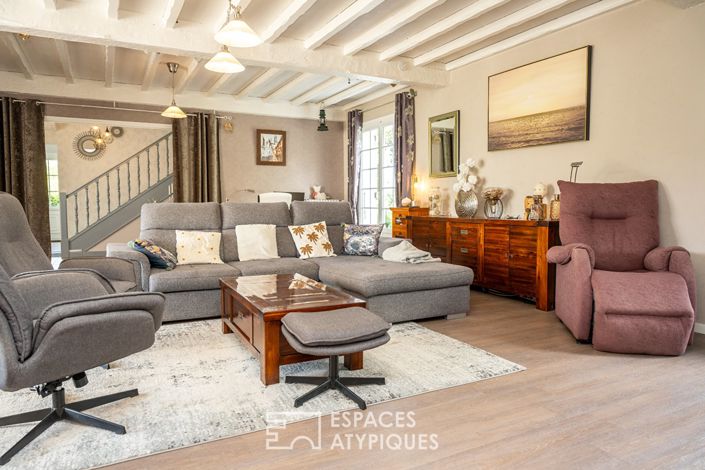 Image No.7-7 Bed House for sale