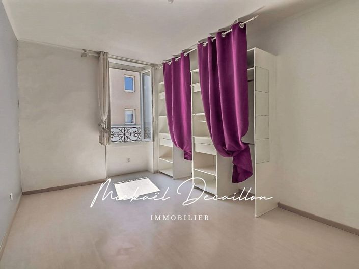 Image No.5-Appartement de 2 chambres à vendre à Nîmes