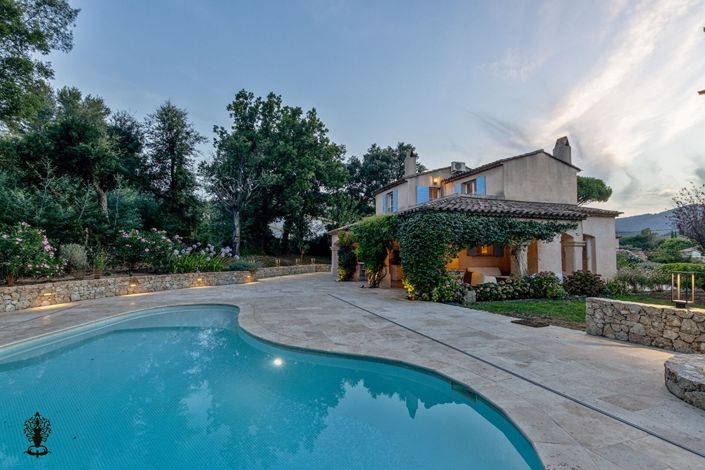 Image No.15-4 Bed House for sale