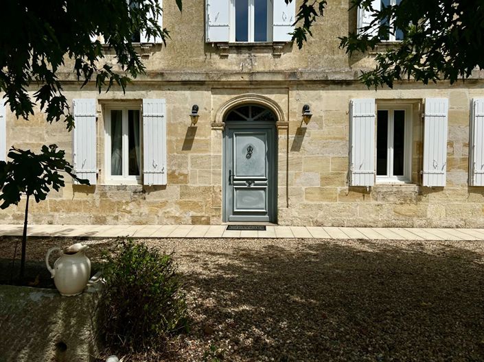 Image No.2-5 Bed House for sale