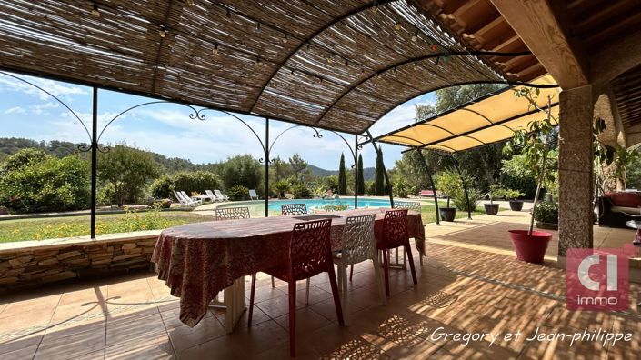 Image No.4-5 Bed House for sale