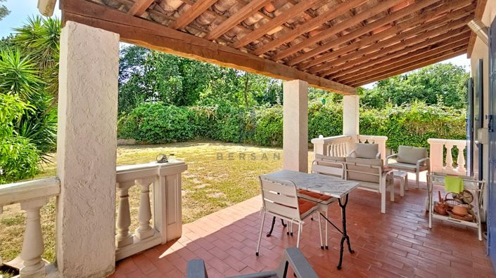 Image No.16-3 Bed House for sale