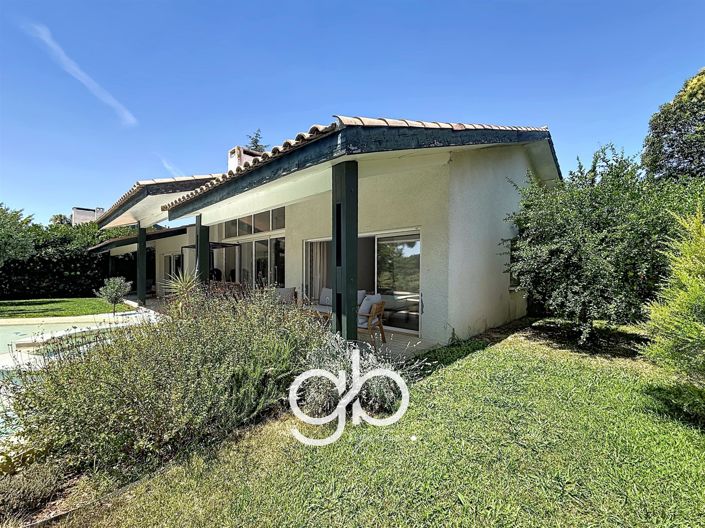 Image No.21-3 Bed House for sale