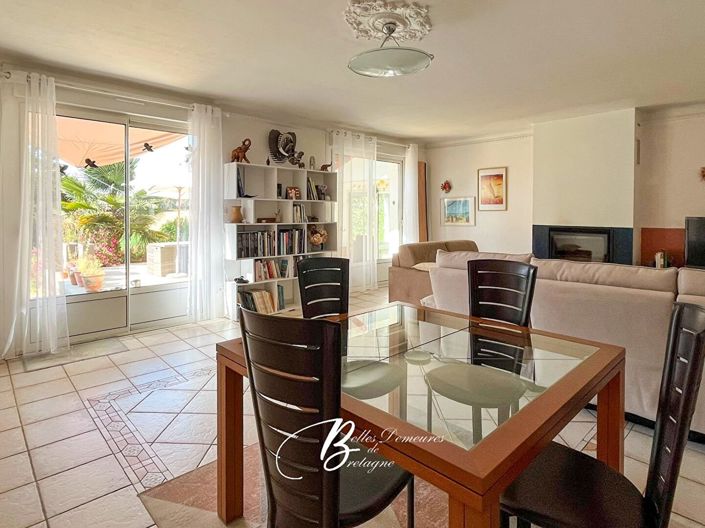 Image No.4-3 Bed House for sale