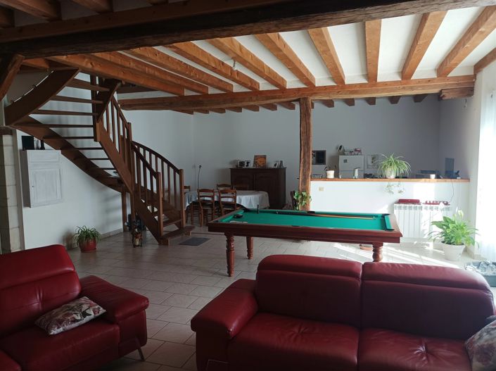 Image No.4-6 Bed House for sale