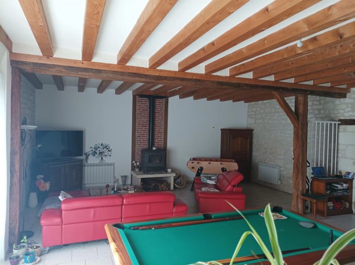 Image No.5-6 Bed House for sale