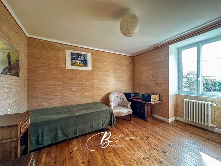 Image No.16-5 Bed House for sale