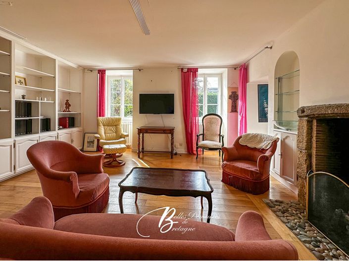 Image No.4-5 Bed House for sale