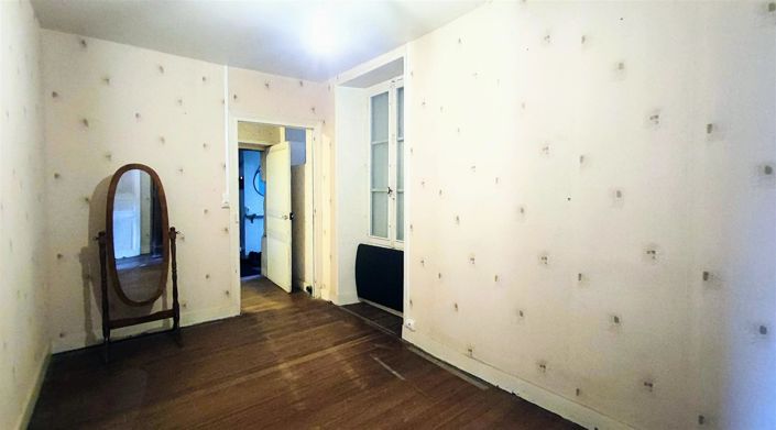 Image No.11-2 Bed House for sale