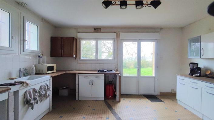 Image No.9-2 Bed House for sale