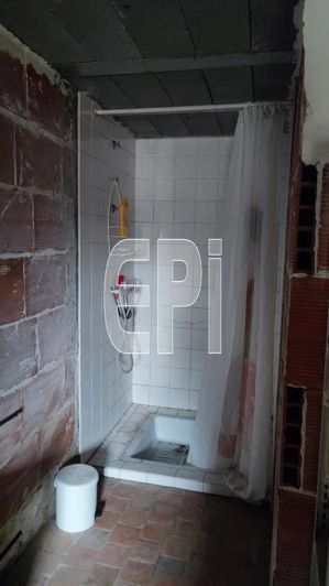 Image No.10-4 Bed House for sale