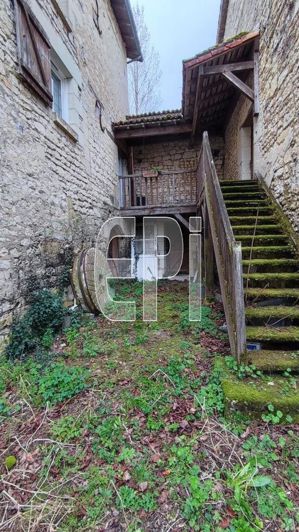 Image No.24-4 Bed House for sale