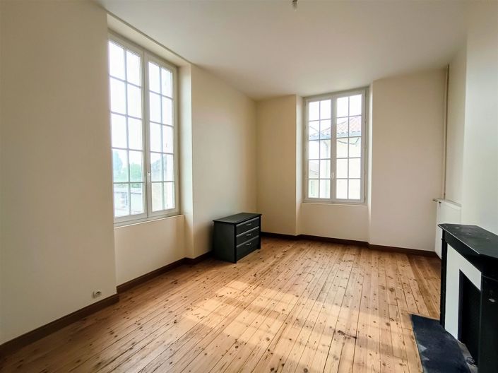 Image No.16-4 Bed House for sale
