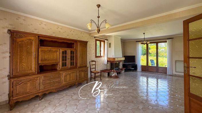 Image No.10-4 Bed House for sale