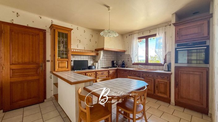Image No.12-4 Bed House for sale