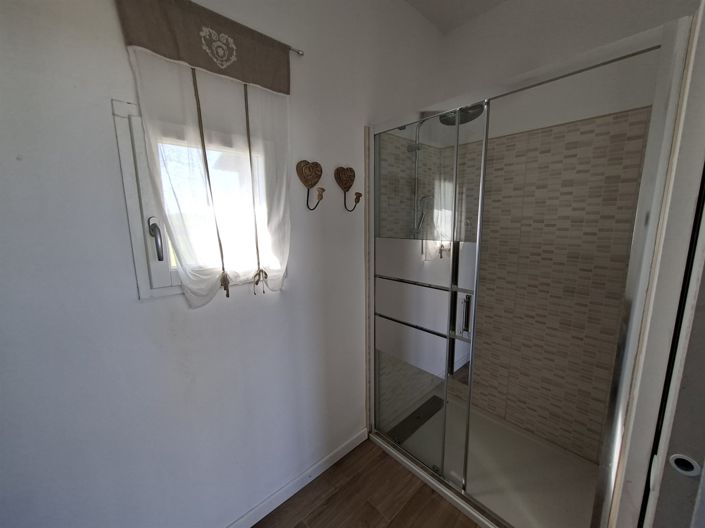 Image No.14-9 Bed House for sale