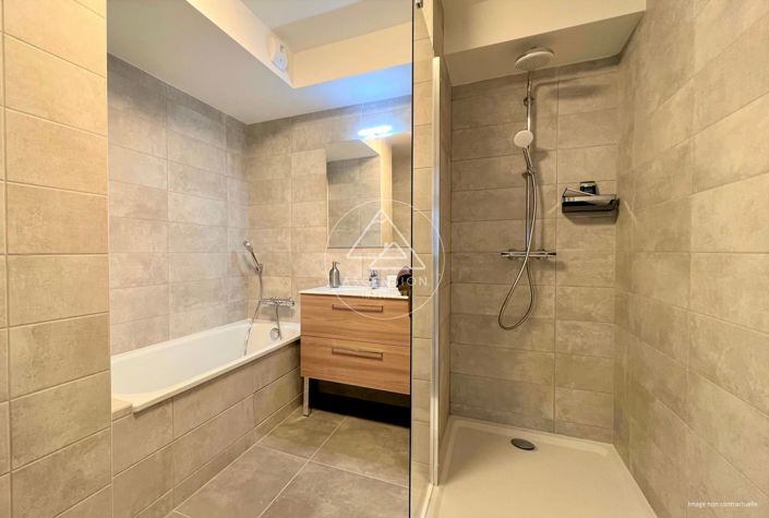 Image No.14-3 Bed Apartment for sale