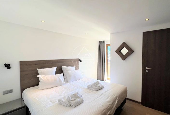 Image No.7-5 Bed Apartment for sale