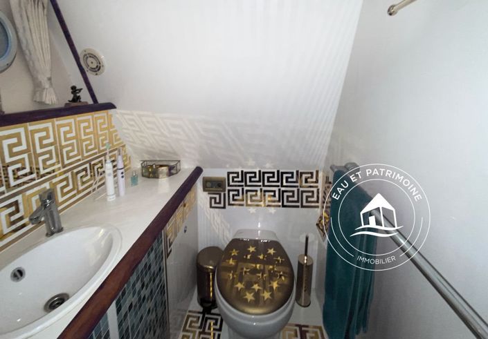 Image No.11-2 Bed House for sale