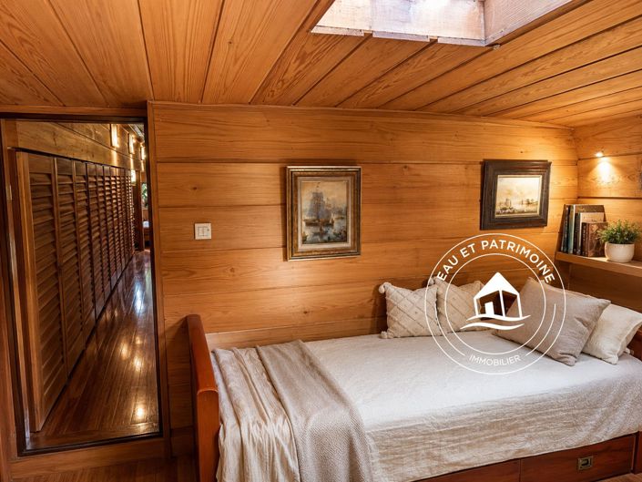 Image No.9-4 Bed House for sale