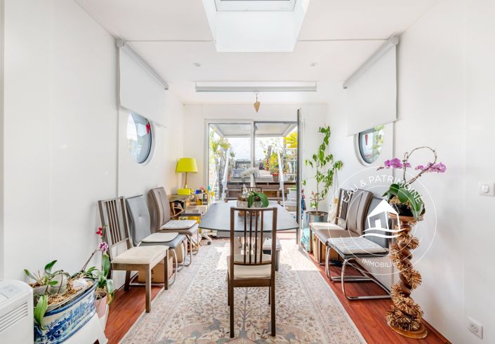 Image No.3-3 Bed House for sale