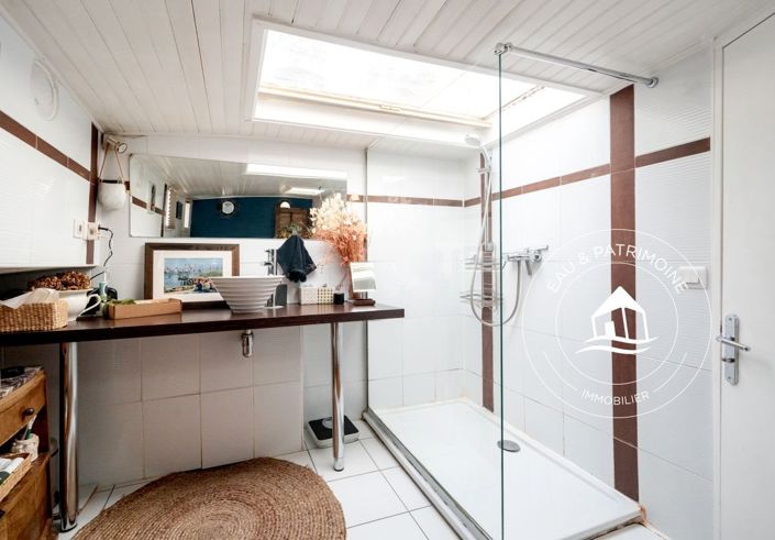 Image No.9-3 Bed Apartment for sale