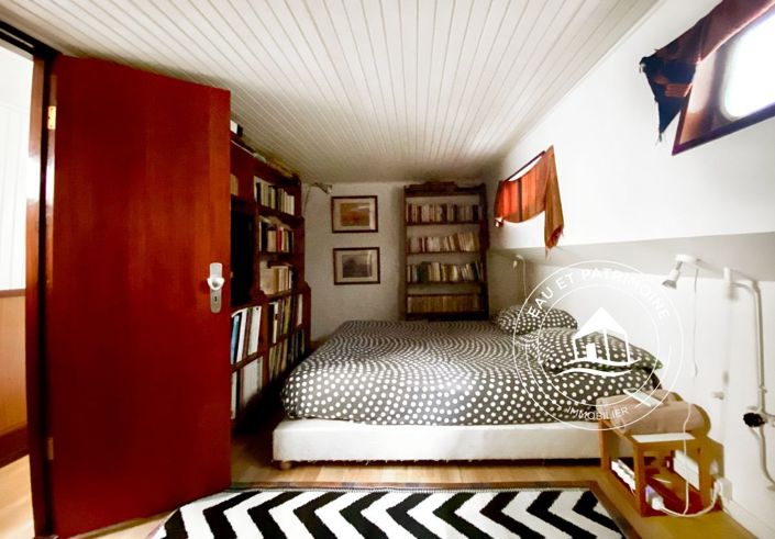 Image No.7-3 Bed House for sale