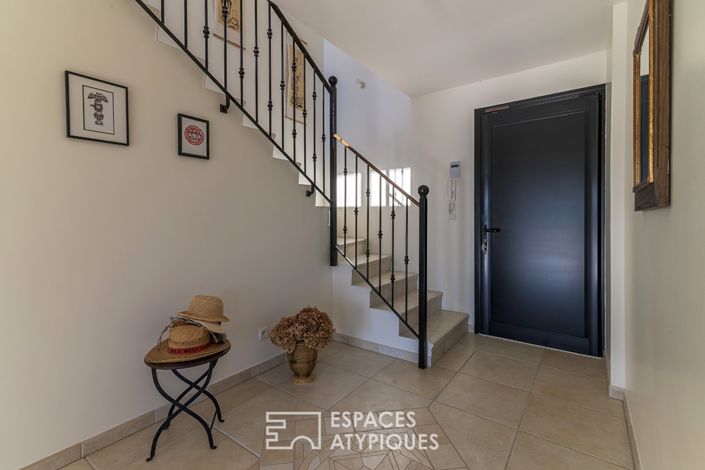 Image No.10-4 Bed House for sale