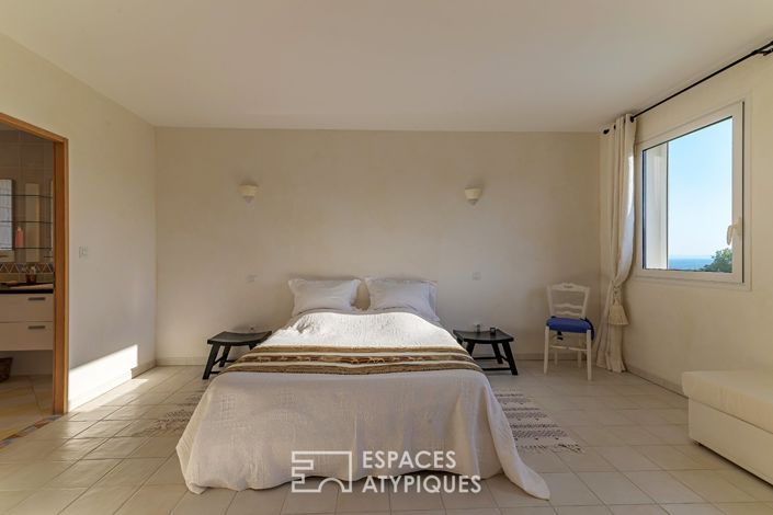 Image No.12-4 Bed House for sale