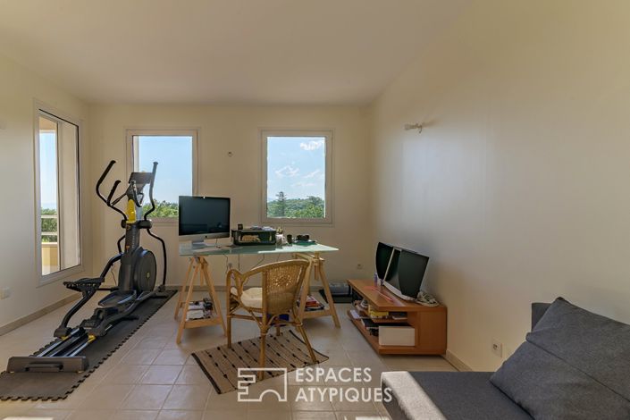 Image No.15-4 Bed House for sale
