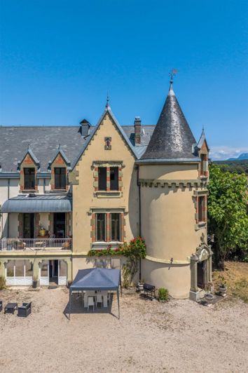 Image No.43-6 Bed Property for sale