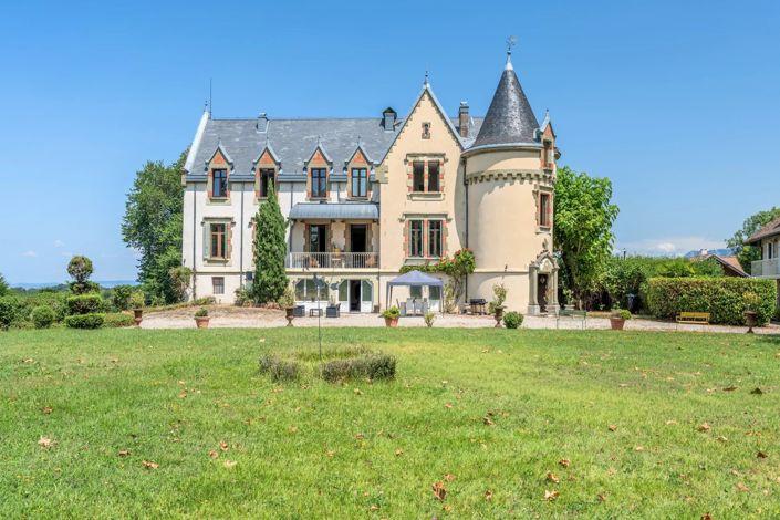 Image No.45-6 Bed Property for sale